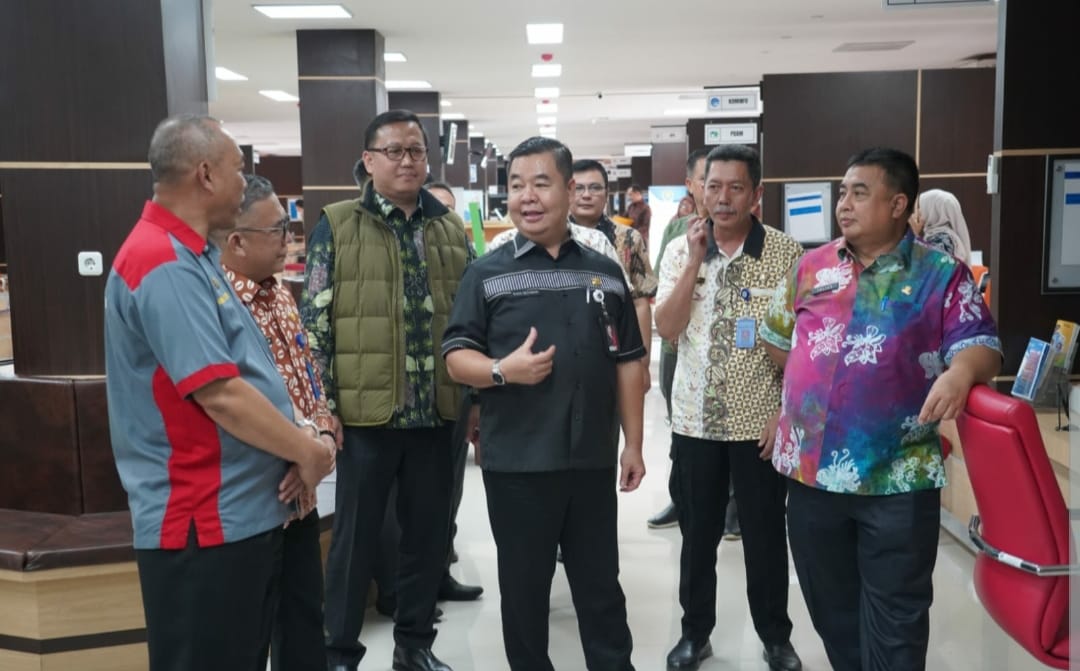 Pelayanan Kantor Dinas Dukcapil Muara Enim Dapat Pujian Dari Dirjen