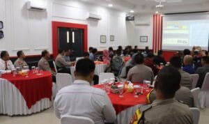 JJ 2 Kapolres Muara Enim Pimpin Pres Release Akhir Tahun 2023 Diruang Rupatama