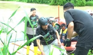 Kom 2 Pj Wako & Kapolres Terus Tinjau Lokasi Banjir Prabumulih