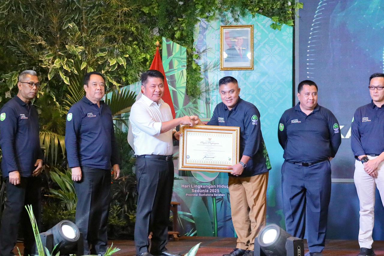 Sekda_penghargaan_5547d0ca89